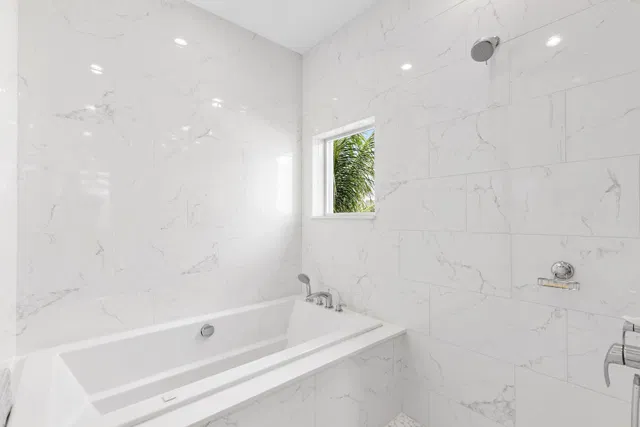 Moderne Boca Residence photo 32