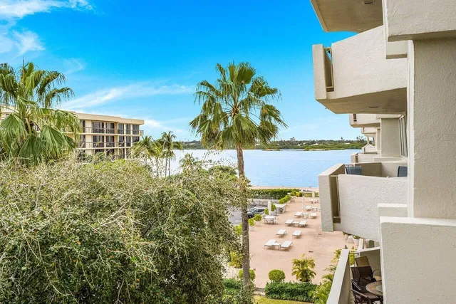 2773 S Ocean Boulevard #4140