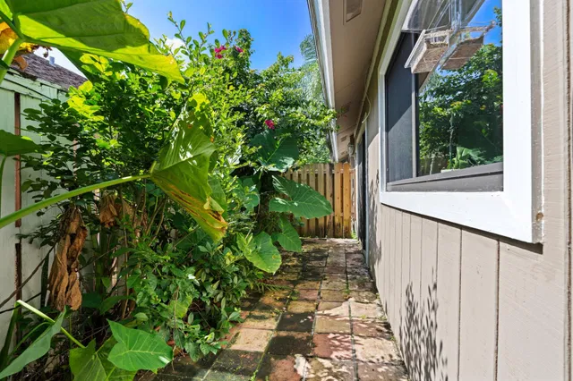 Residence photo 32