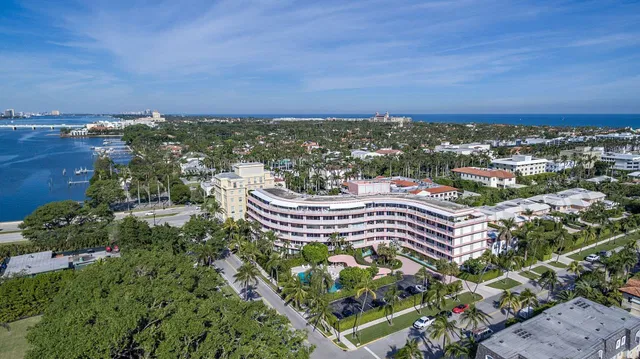 315 S Lake Drive #2d