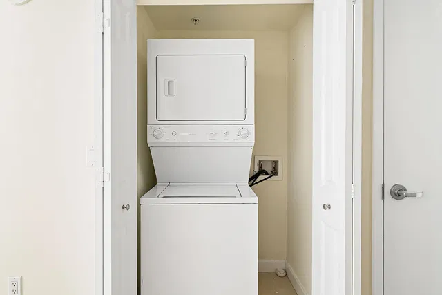 City Palms Unit 614 photo 16