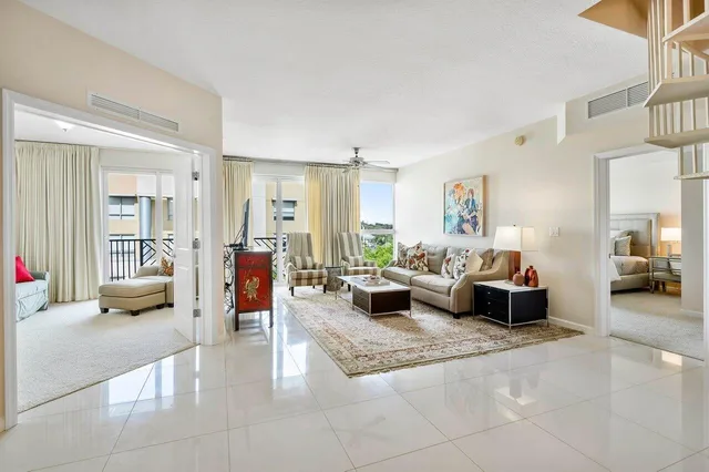 The Astor Unit 412 photo 8