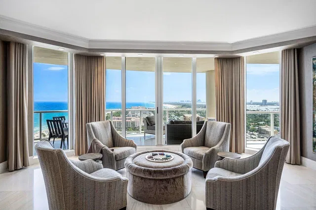 Ritz Carlton Residences Singer Island Unit 1804a photo 2
