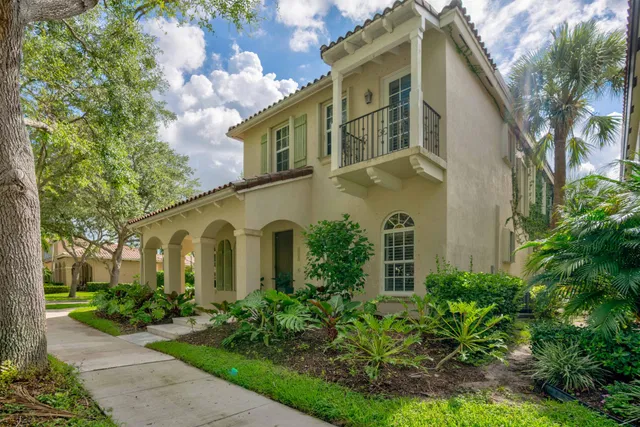 Valencia at Abacoa Residence photo 2