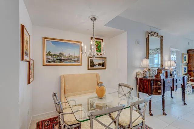 The Whitney Unit 603 photo 8