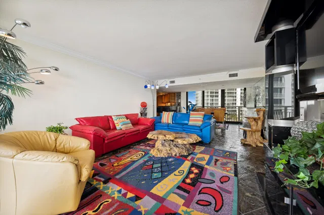 Tiara Singer Island Unit 9-C photo 4