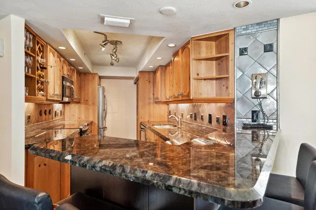 Tiara Singer Island Unit 9-C photo 6