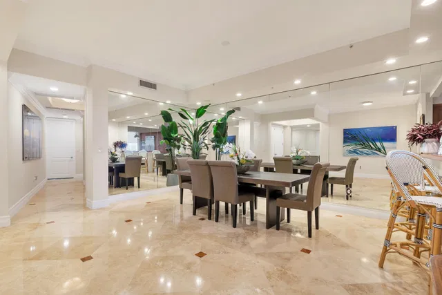 Esplanade Grande Unit 1401 photo 4