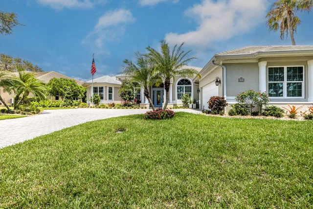 Monarch Country Club Residence photo 6