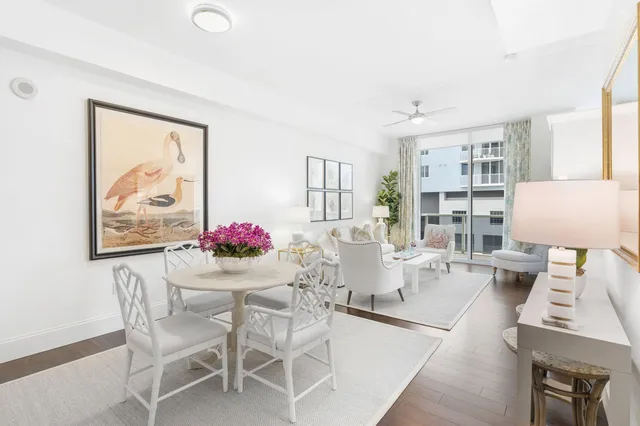 Villa Lofts Unit 404 photo 2