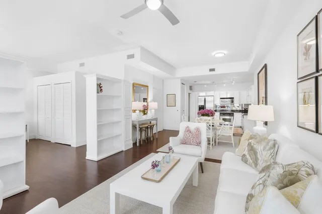 Villa Lofts Unit 404 photo 9