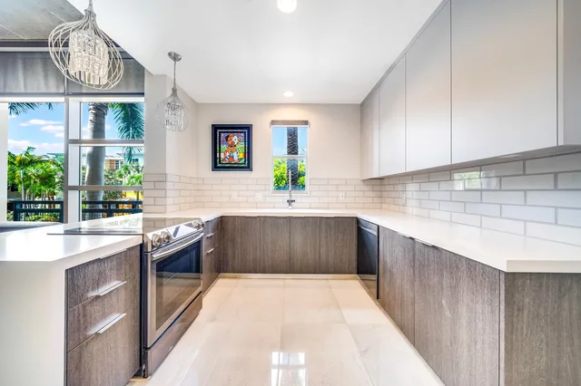 The Meridian Unit 210 photo 10