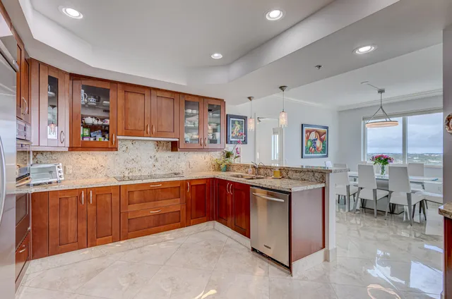 The Landmark Palm Beach Gardens Unit 1204a photo 3