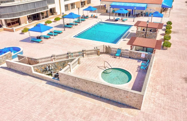 Martinique Singer Island Unit 202 photo 11