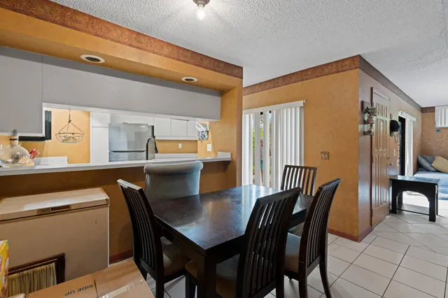 Residence photo 7