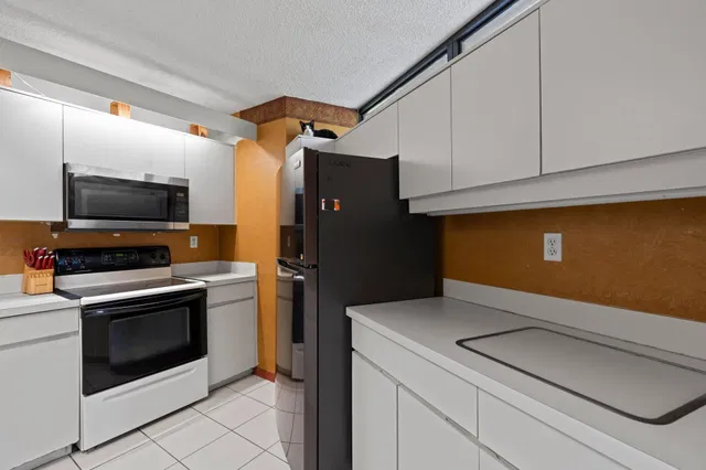 Residence photo 10