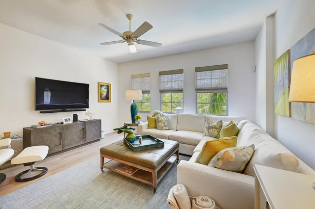 Latitude Delray Unit 311e photo 10