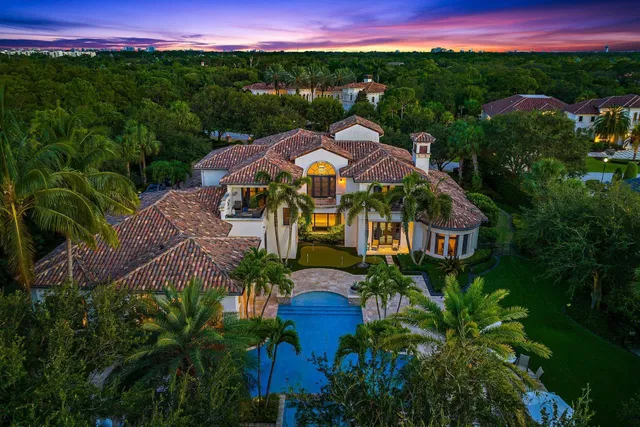 Bear's Club Residence photo 3