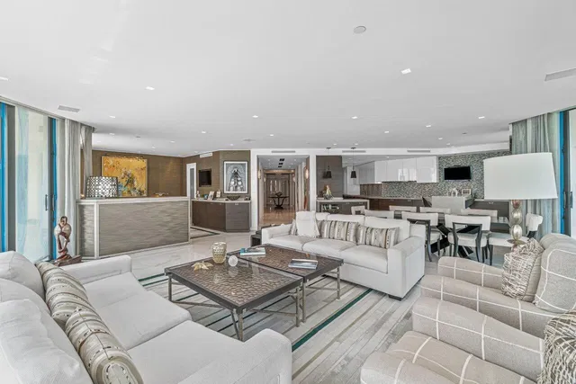 Sloan's Curve Palm Beach Unit 301n photo 8