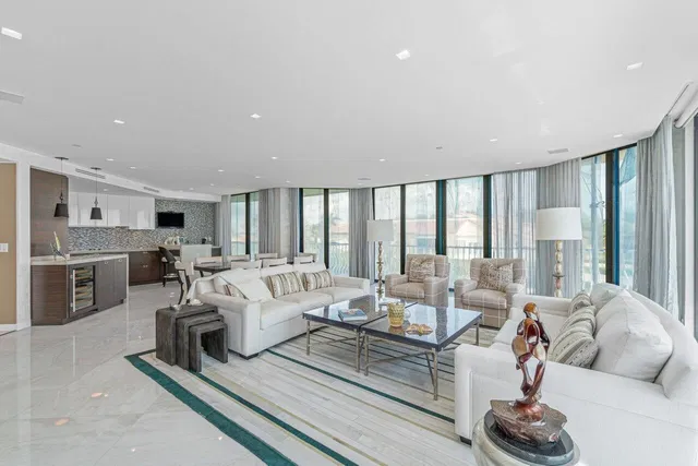 Sloan's Curve Palm Beach Unit 301n photo 10