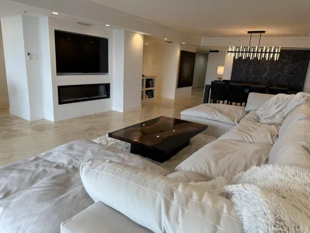 Waterview Towers Unit 703 photo 3
