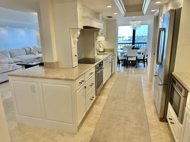 Waterview Towers Unit 703 photo 14