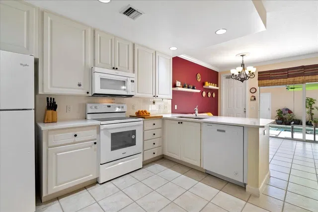 Charleston Court at Abacoa Residence photo 4