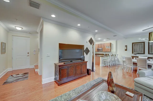 Latitude Delray Unit 305 photo 6