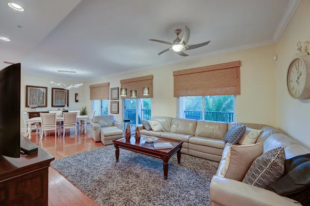 Latitude Delray Unit 305 photo 7