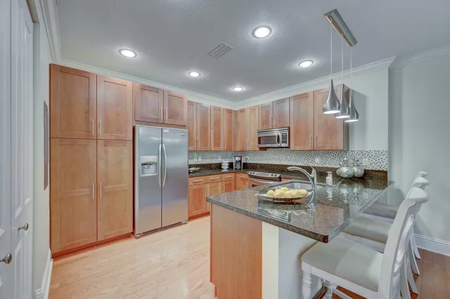Latitude Delray Unit 305 photo 11
