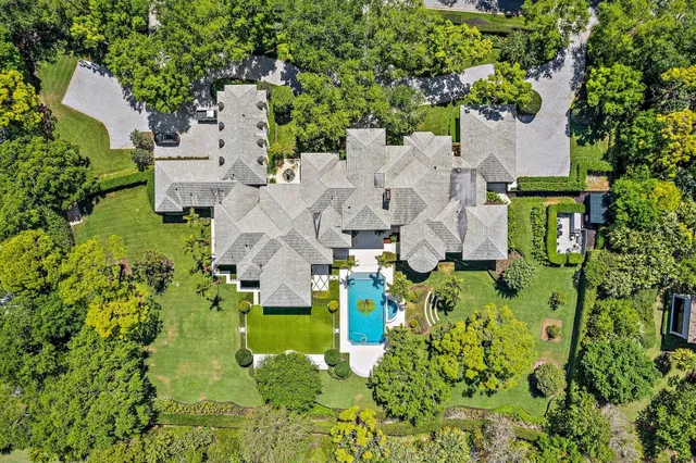 Bear's Club Residence photo 5
