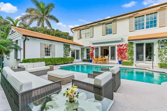 310 Plantation Road