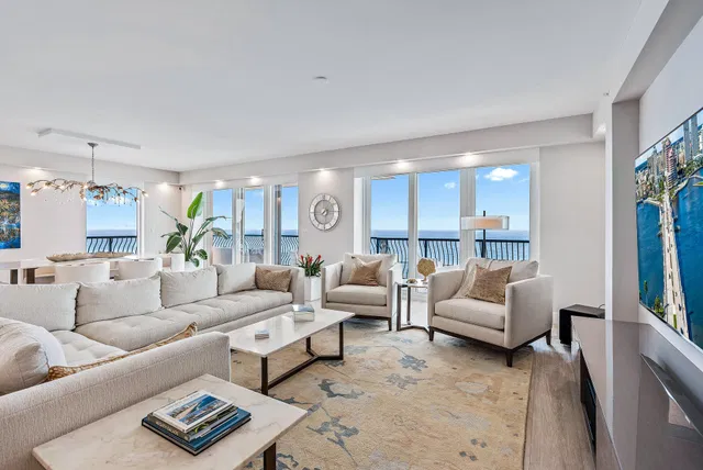 Via Delfino Condominium Unit 1901 photo 4