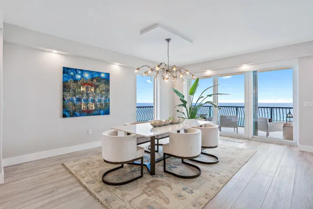 Via Delfino Condominium Unit 1901 photo 8