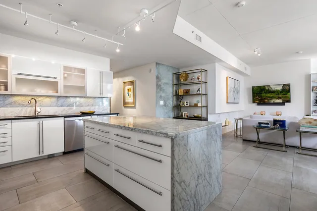 Villa Lofts Unit 302 photo 5