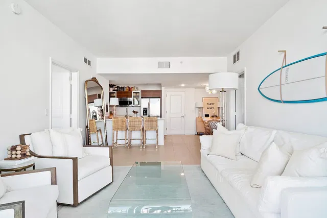 City Palms Unit 836 photo 3