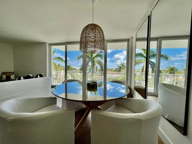 Island House Condos Unit 6f photo 2