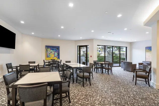 Sloan's Curve Palm Beach Unit 503s photo 42