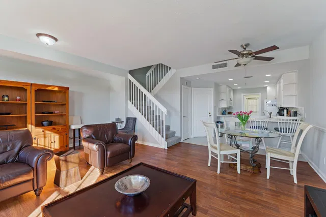 Charleston Court at Abacoa Residence photo 8