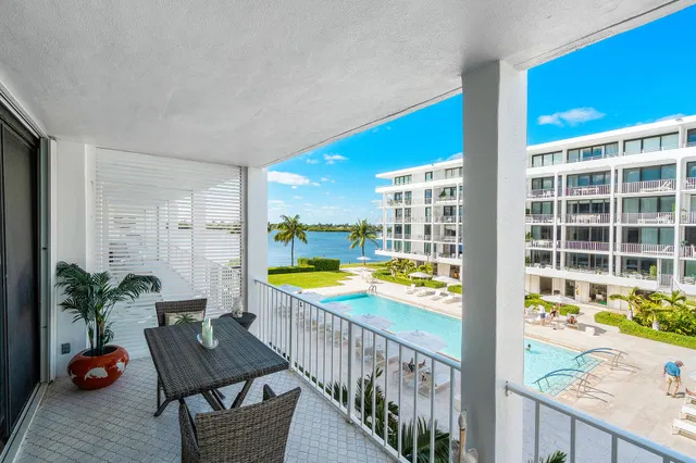 2784 S Ocean Boulevard #205s