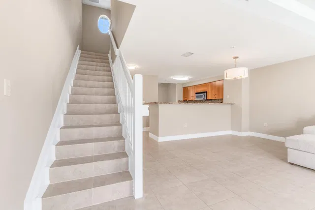 Pineapple Grove Village Condominiums Unit 5-E photo 4
