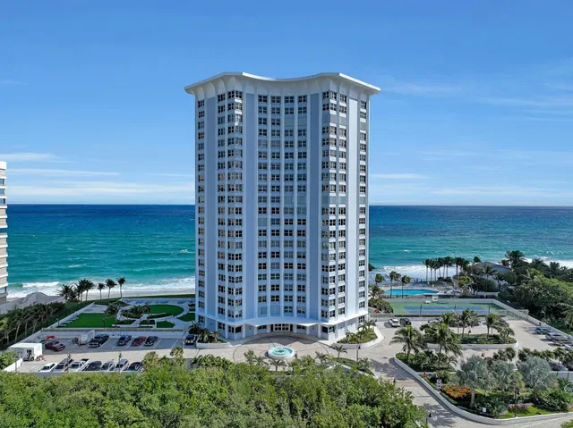 Corniche Singer Island Unit Ph2 photo 4