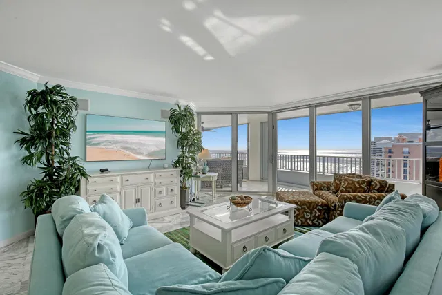 Corniche Singer Island Unit Ph2 photo 8