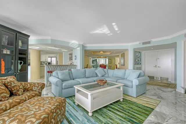 Corniche Singer Island Unit Ph2 photo 9