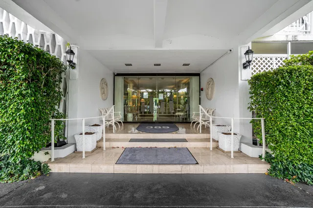 389 S Lake Drive #3 E