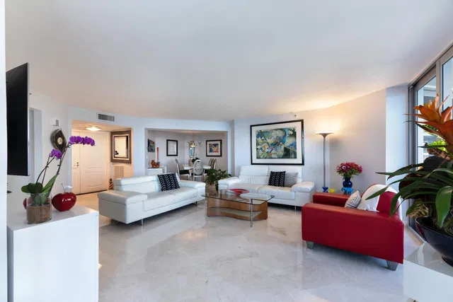 Corniche Singer Island Unit 501 photo 6