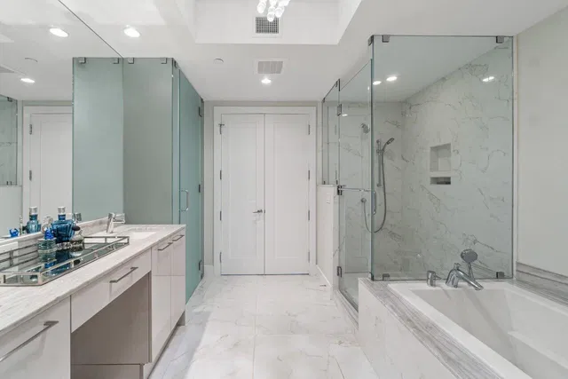 Water Club North Palm Beach Unit 403-N photo 18