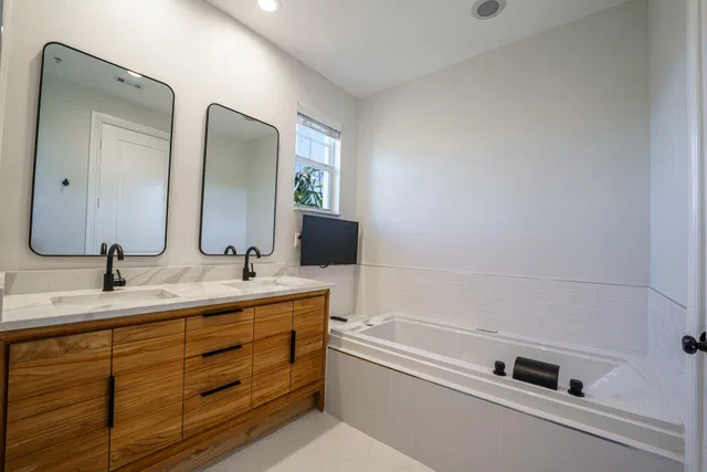 Latitude Delray Unit 205 photo 14