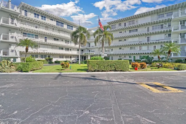 3500 S Ocean Boulevard #203