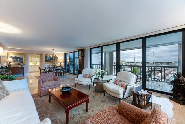 Waterview Towers Unit 506 photo 2